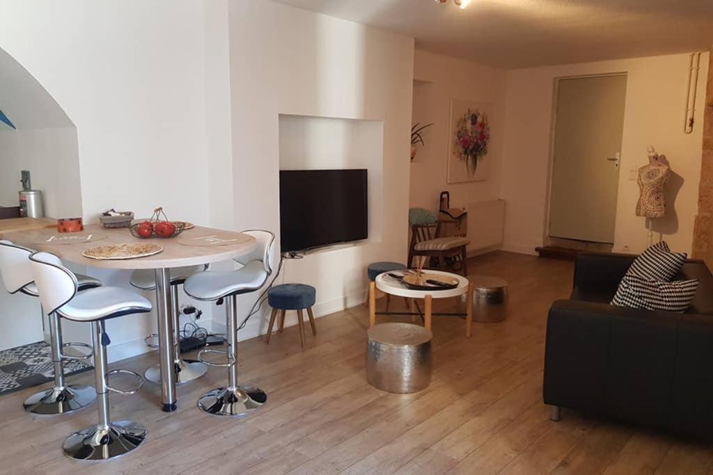 Superbe Loft T4 De 96 M2 Au Coeur Perigueux Apartment Ngoại thất bức ảnh